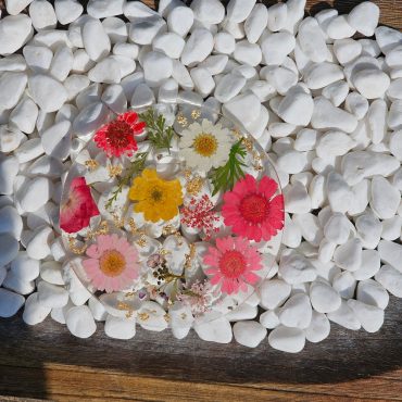 Simple modern Flower lid topper/40 Oz trek tumbler topper