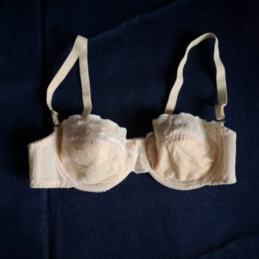 Soviet Era Vintage Brasserie Vintage Beige Women's Underwear Brasserie Retro Polyester Bra Women's Underwear Made in Latvia Lauma 1990