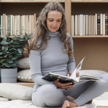 Thermal merino wool underwear for women with shirts