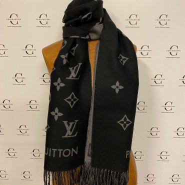 Louis Vuitton pure wool scarf shawl carré foulard Vintage LOUIS VUITTON LV gift for her