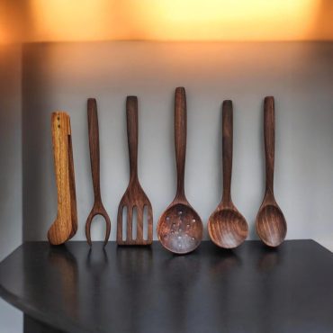 Handcrafted Wooden Kitchen Utensil Set - 6-Piece Eco-Friendly Cooking Tools