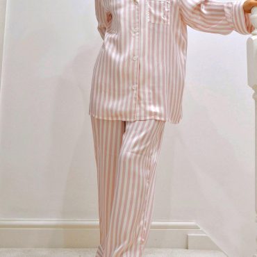 19mm 6A Finest silk pajamas Women Sets,   striped silk spring summer Winter Autumn 100% mulberry silk pajamas set v-neck ladies longsleeves