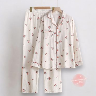 Cute Cotton Pyjamas Gift Ideas For Teen Daughter Strawberry Pyjamas Trendy Button Up Pyjamas It Girl Pyjamas Cotton Pajamas For Women PJs